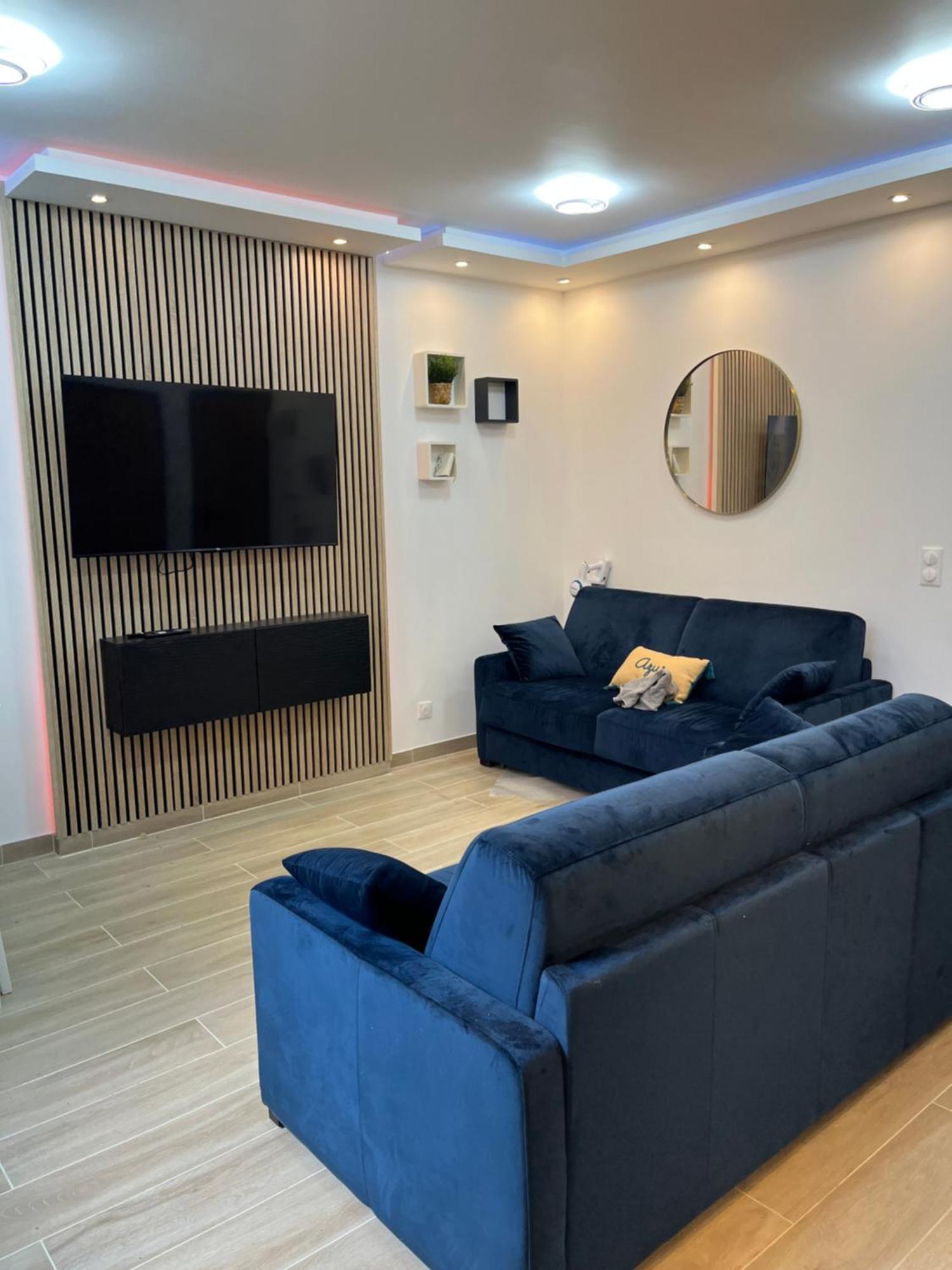 Ferienwohnung La Cour Secrete Deauville Exterior foto